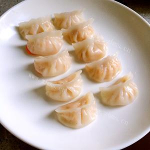 香喷喷的香锅虾饺