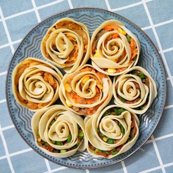 好吃的茄子肉馅饺子