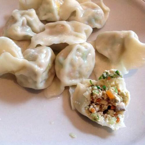 美味胡萝卜马蹄饺子