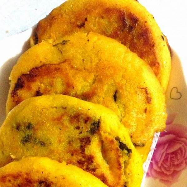 烤玉米面大饼子