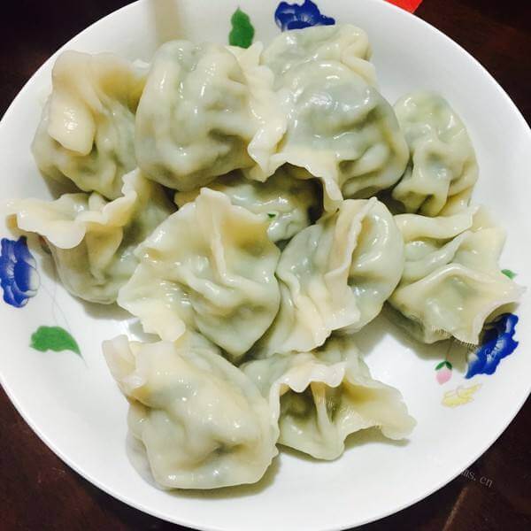 可口的西红柿龙利鱼水饺