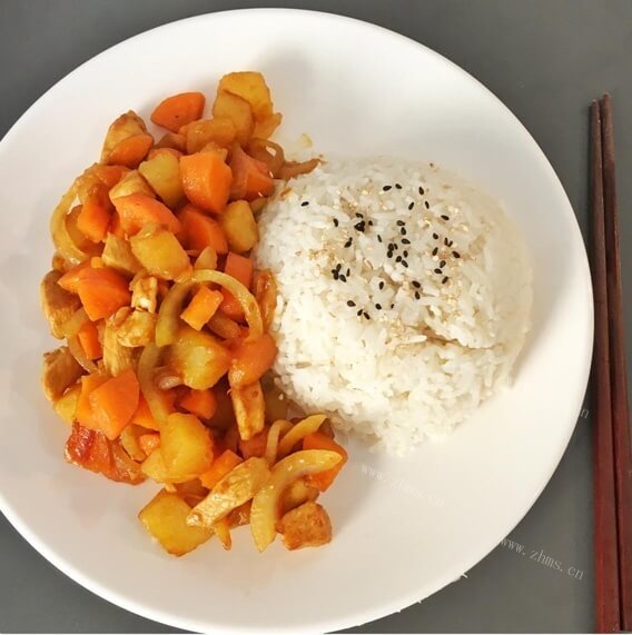美味肉末土豆焖饭