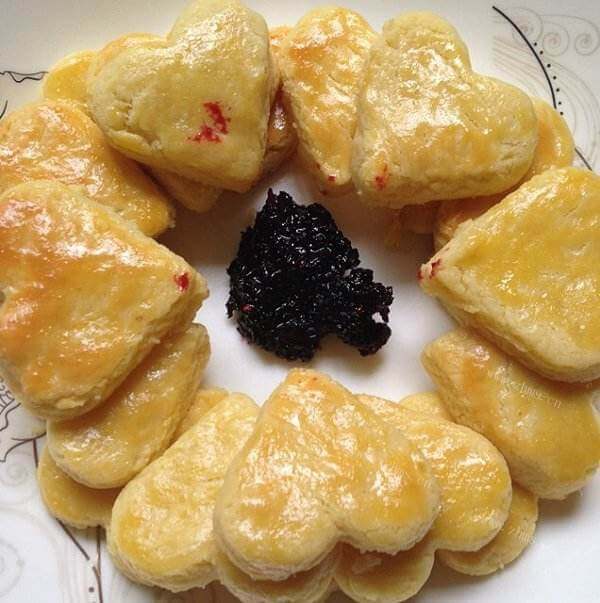 美味桑葚饼干