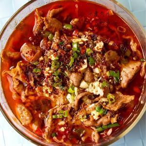 家常酸辣水煮肉片