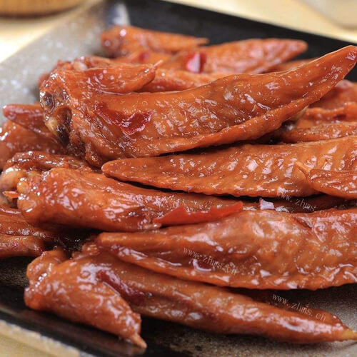 好吃的酱香鸡翅尖