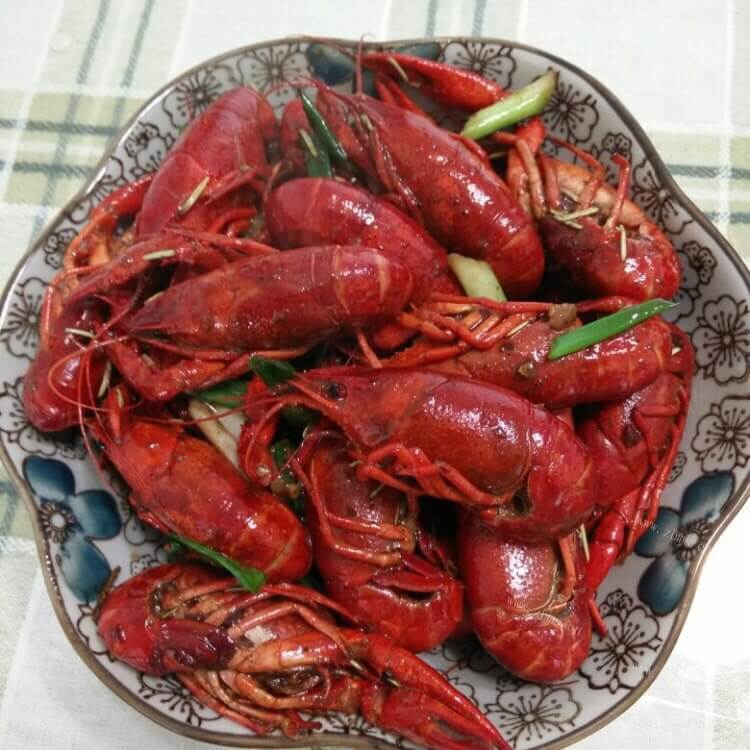好吃的五香小龙虾