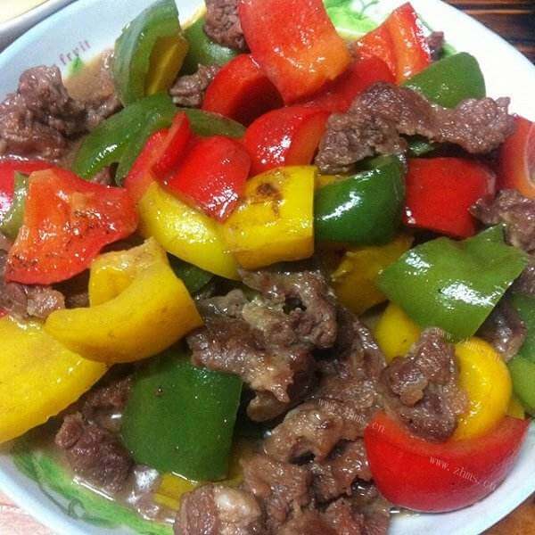 香咸的彩椒雪花牛肉粒