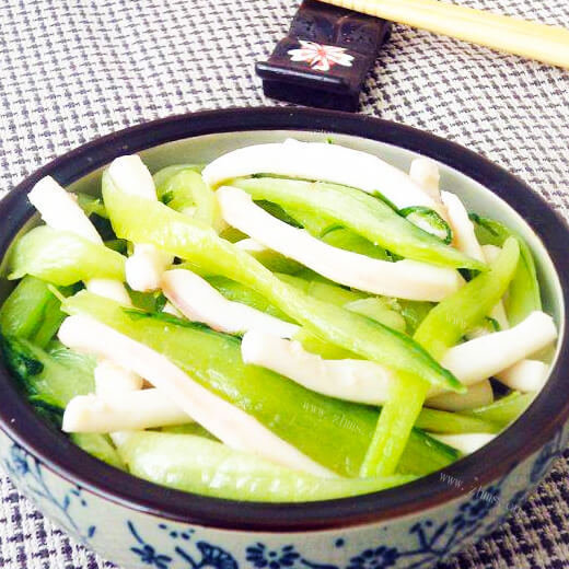 美味的鱿鱼小白菜