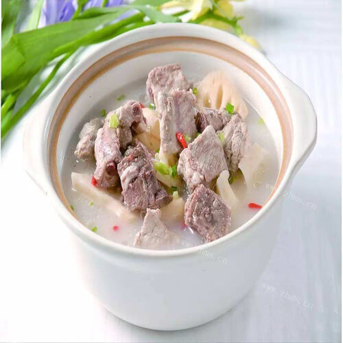 自制鱼腥草排骨汤