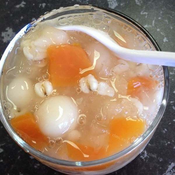 美味的薏米木瓜奶