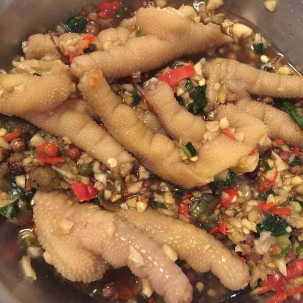 鲜美的花椒鸡脚