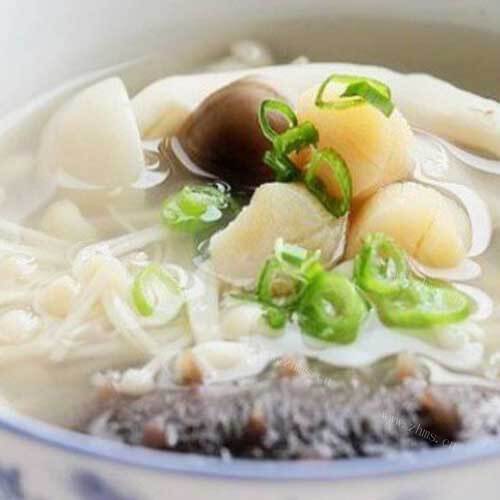 好吃补身的肥鸡蘑菇汤