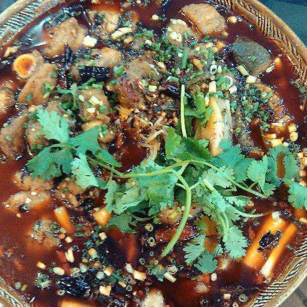 咸鲜的火锅鲶鱼