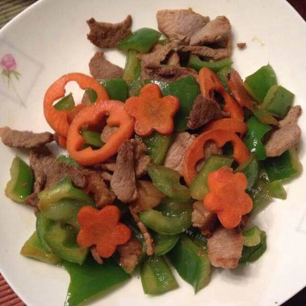 美味的孜然青椒炒肉