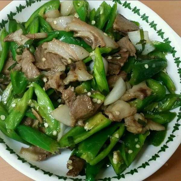 腊猪头肉炒辣椒