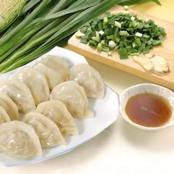 好吃的韭菜粉丝饺子