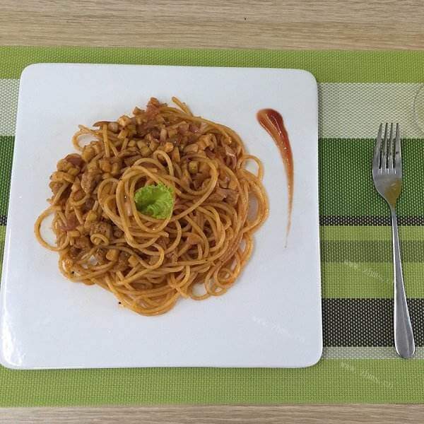 意大利香菇肉酱面