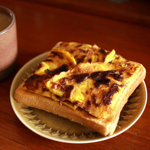 美味的全麦果料大吐司