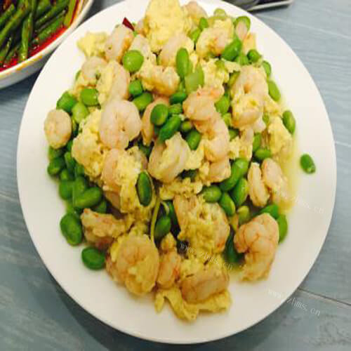 美味的鸡蛋毛豆米