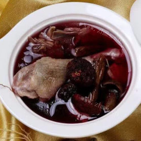 爱美食-红菇瘦肉汤
