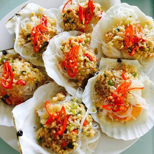 美味的蒜泥扇贝