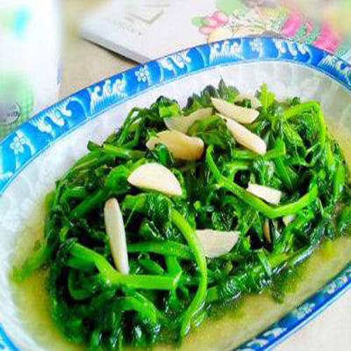 美味的蒜片红薯叶