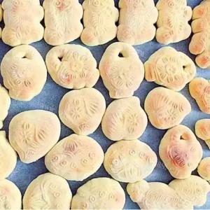美味的玫瑰七巧果