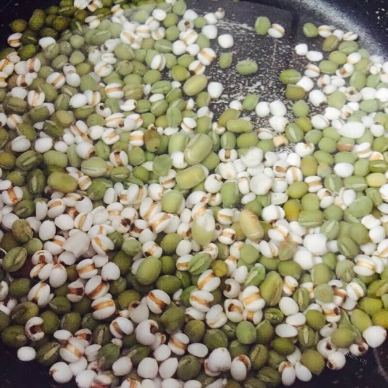 健康的排毒祛痘汤做法图解2)