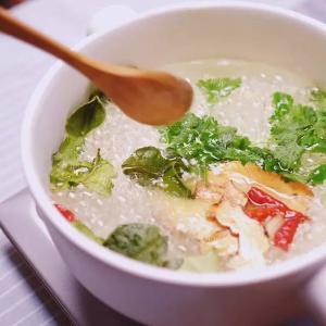 美味可口的排骨炖蛤蜊