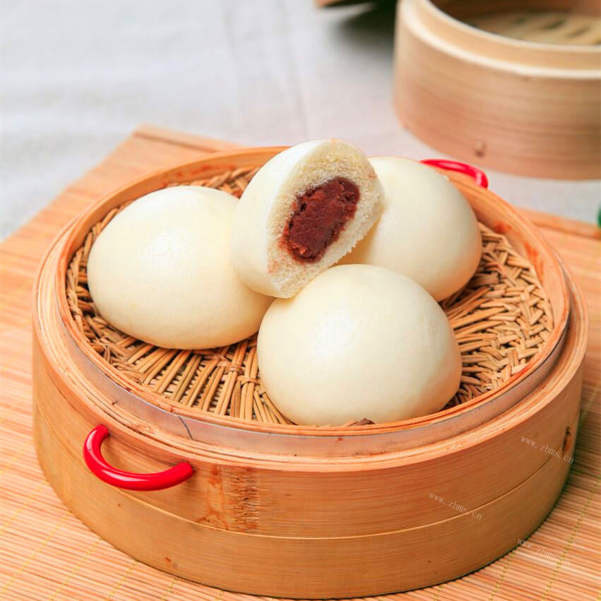 好吃面食奶油豆沙包