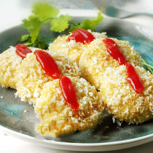 健康的烤箱版鸡肉可乐饼