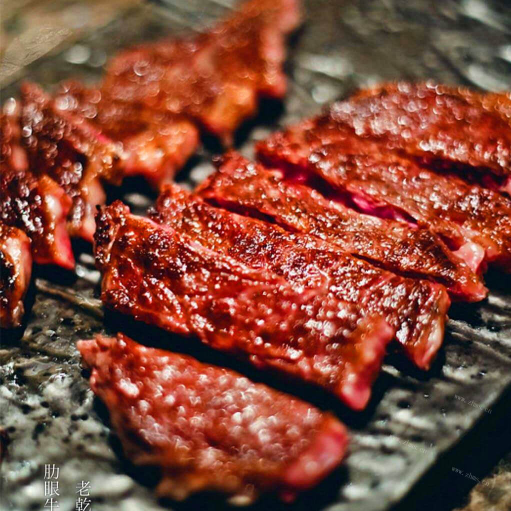 自制秋葵黑椒酱牛排