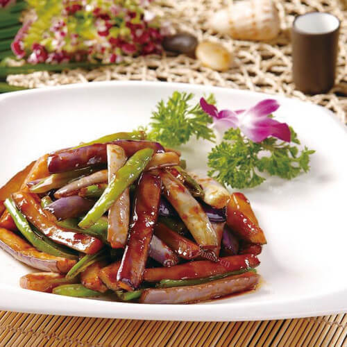 美味的辣酱拌茄子