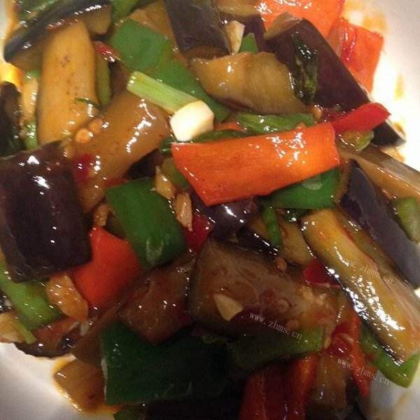 美味油泼鱼香茄子