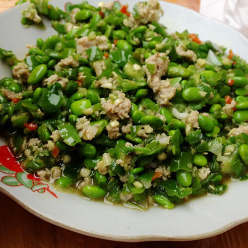 色香味浓的肉末青椒