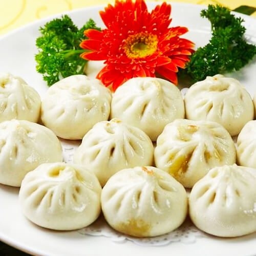 美味的槐树花包子