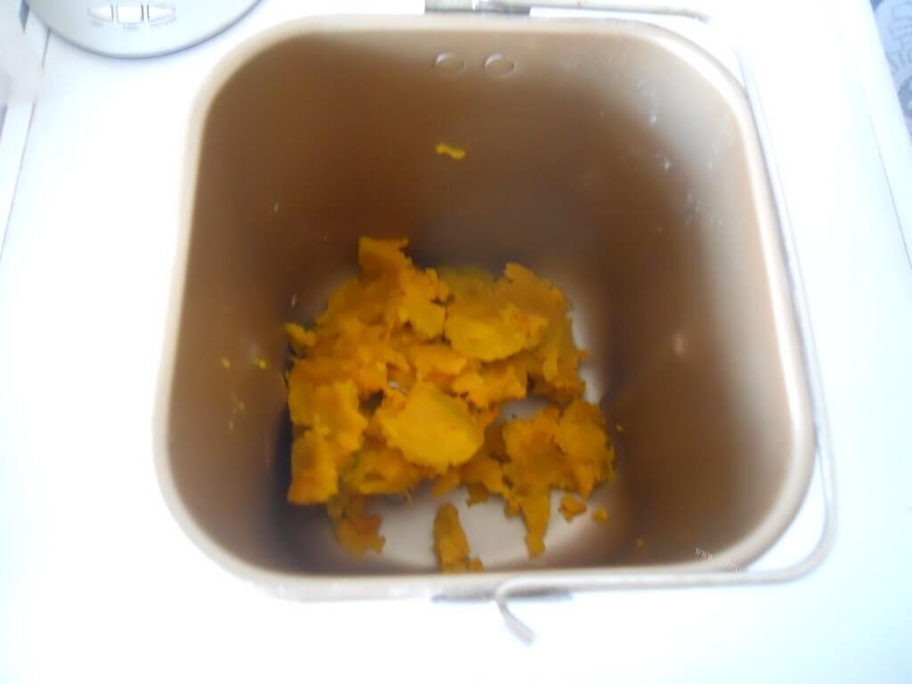 香甜的南瓜芸豆发糕做法图解3)