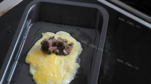 黄金猪肉青菜鸡蛋饺做法图解4)
