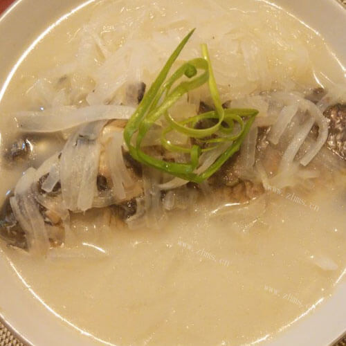 美味鲫鱼汤的做法