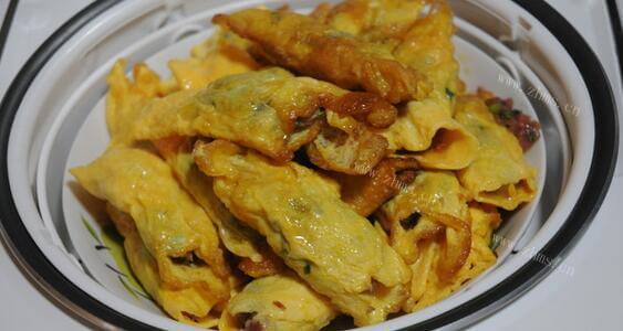黄金猪肉青菜鸡蛋饺做法图解7)