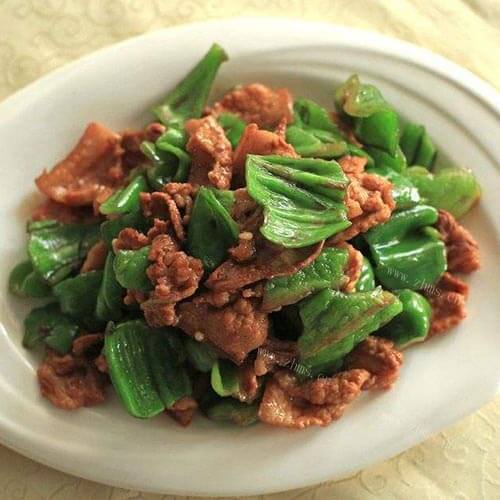 美味的青椒炒肉的做法
