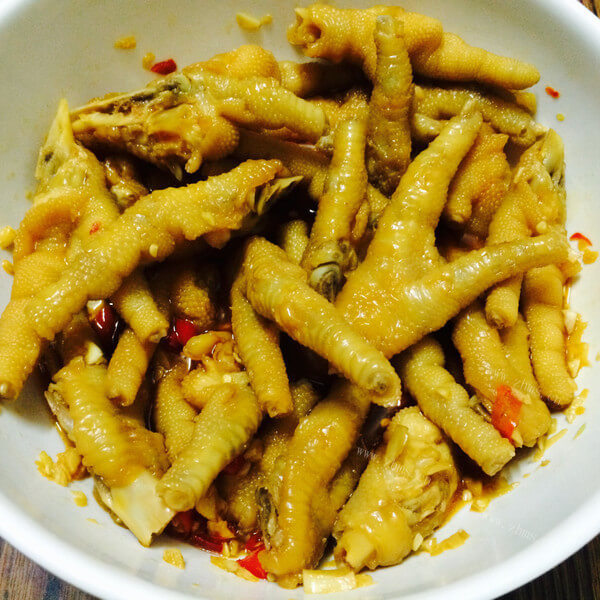 美味酸辣鸡爪的做法