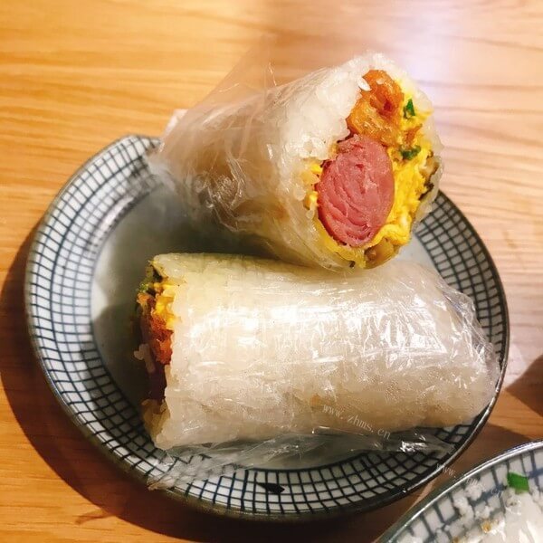 香肠包菜饭团