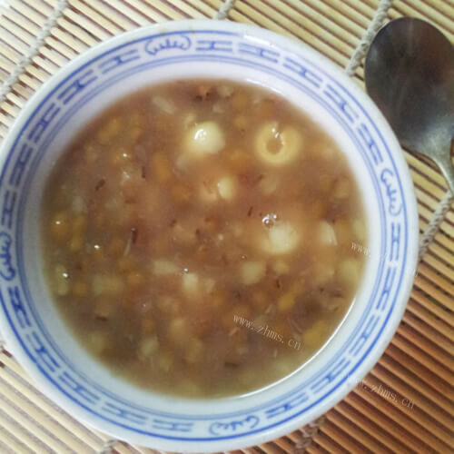 美味的海带绿豆汤