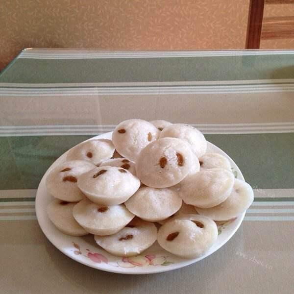 美味的脚板苕奶香发糕