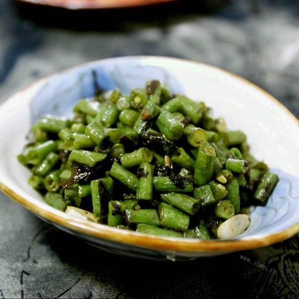 美味的橄榄菜四季豆