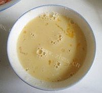 虾仁蛋饼简单早餐做法图解1)