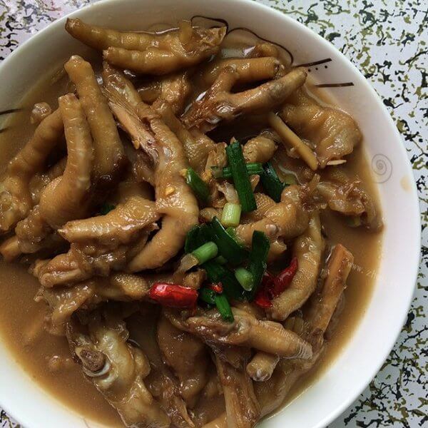 美味的红烧鸡爪的做法