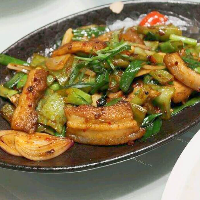 美味营养的老干妈回锅肉