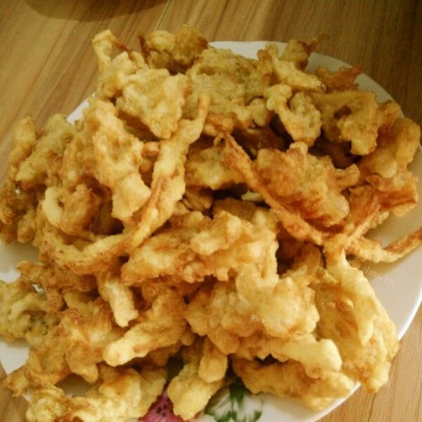 酥脆的干炸蘑菇